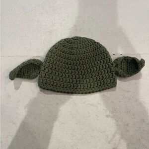 Handmade Olive Green Knit Kids Hat with Ears. Looks like Baby Yoda. GUC!